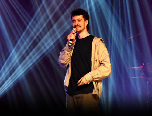 Demi-finale en humour