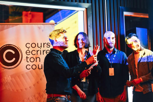 Remise de prix : Cours écrire ton court !