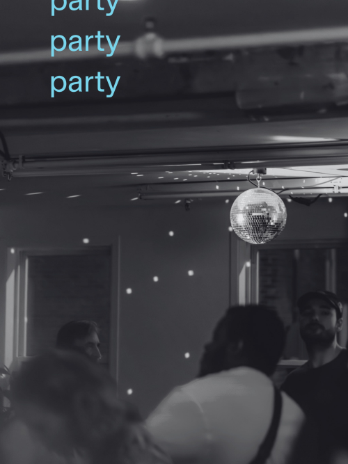 LE FEU AUX POUDRES | Community party