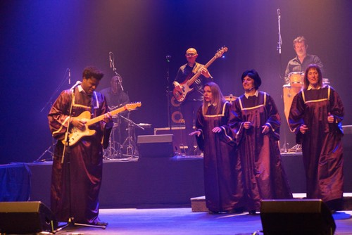 Amazing Singers