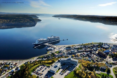 Animation au Quai des croisières à La Baie