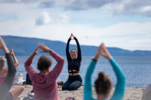 Yoga musical sur le toit de la Gare intermodale 🧘‍♀️